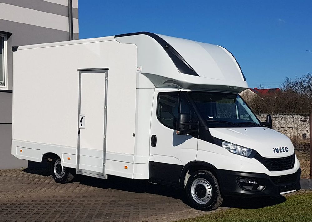 Iveco DAILY KONTENER NISKOPODŁOGOWY 4,43x2,23x2,42 SKLEP FOODTRUCK BAR KLIMA KONIOWÓZ KAMPER - Hrana kamion: slika 1 Iveco DAILY KONTENER NISKOPODŁOGOWY 4,43x2,23x2,42 SKLEP FOODTRUCK BAR KLIMA KONIOWÓZ KAMPER - Hrana kamion: slika 1