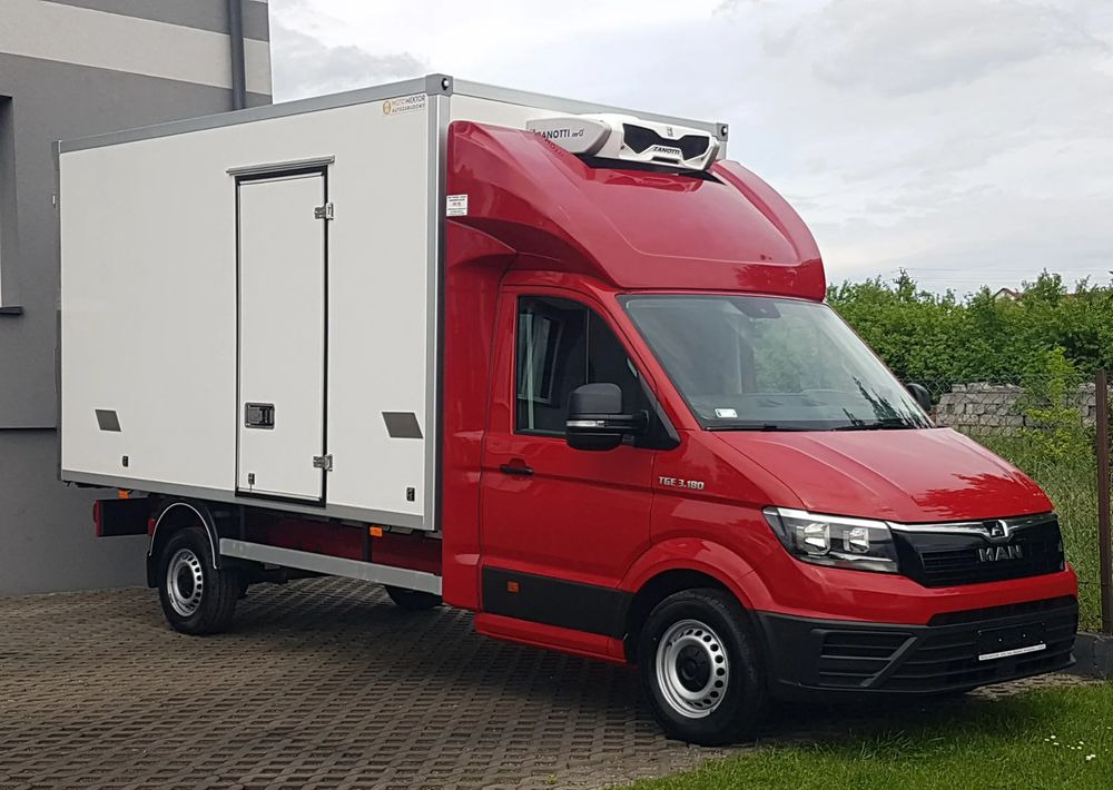 MAN TGE 3.180 8 EP CHŁODNIA AGREGAT 4,20x2,10x2,20 IZOTERMA FUNKCJA GRZANIA KLIMA DMC 3500 KG - Dostavno vozilo hladnjača: slika 1 MAN TGE 3.180 8 EP CHŁODNIA AGREGAT 4,20x2,10x2,20 IZOTERMA FUNKCJA GRZANIA KLIMA DMC 3500 KG - Dostavno vozilo hladnjača: slika 1