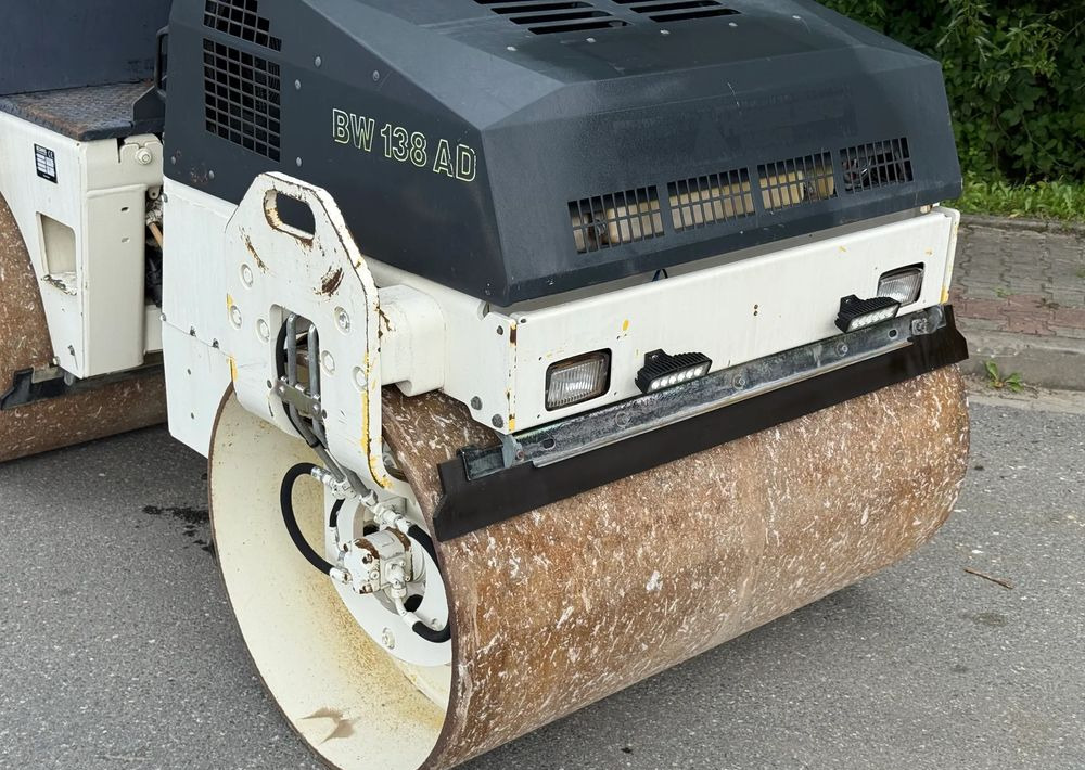 Bomag * Walec Drogowy * BOMAG BW 138 AD * Stan Perfekcyjny * Bęben Blacha* Jak Nowy * - Valjak: slika 4 Bomag * Walec Drogowy * BOMAG BW 138 AD * Stan Perfekcyjny * Bęben Blacha* Jak Nowy * - Valjak: slika 4