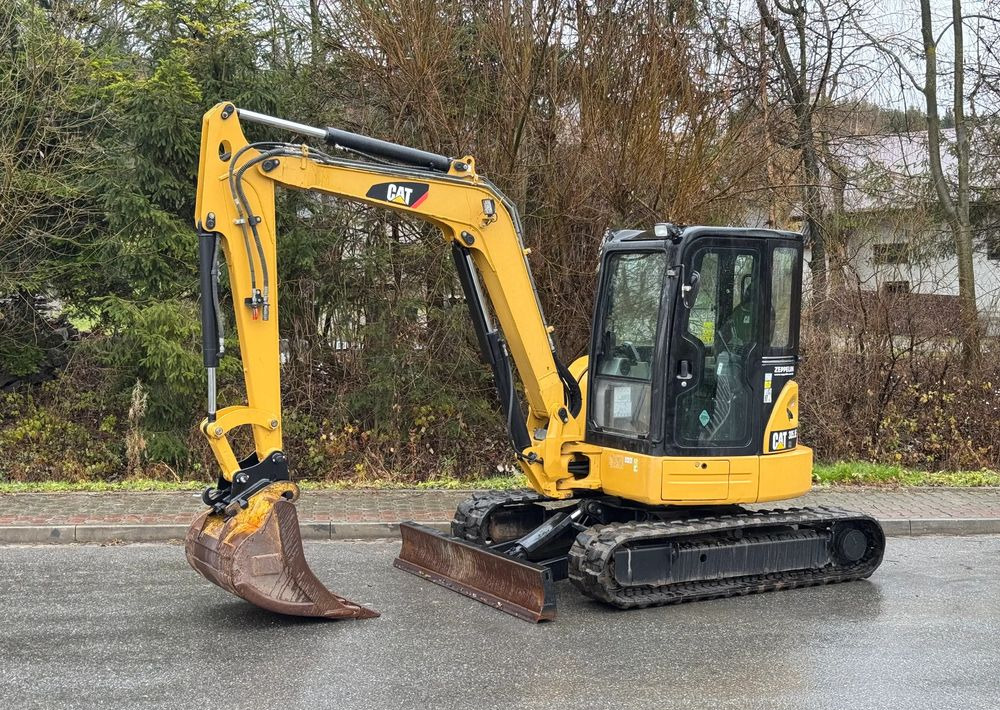 Caterpillar KOPARKA * CAT 305.5 E CR * Sprowadzona ! * Bardzo Dobry Stan * Minikoparka - Bager guseničar: slika 1 Caterpillar KOPARKA * CAT 305.5 E CR * Sprowadzona ! * Bardzo Dobry Stan * Minikoparka - Bager guseničar: slika 1