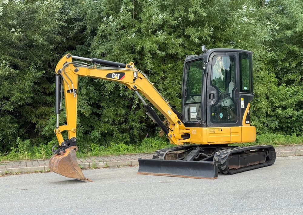 Caterpillar Minikoparka * CAT 303.5 E CR * Sprowadzona ! * Bardzo Dobry Stan * Minikoparka - Bager guseničar: slika 2 Caterpillar Minikoparka * CAT 303.5 E CR * Sprowadzona ! * Bardzo Dobry Stan * Minikoparka - Bager guseničar: slika 2