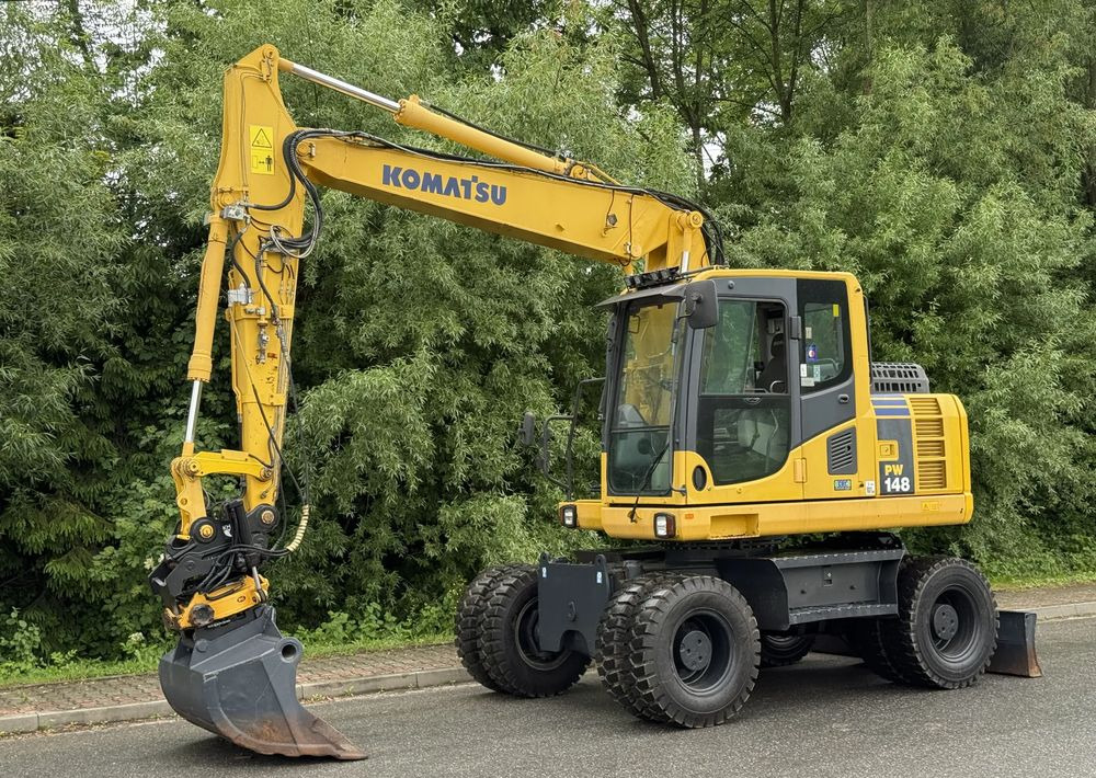Komatsu * Komatsu PW 148 *ROTOTILT * Sprowadzona * Stan Perfekcyjny * Koparka Kołowa * - Bager točkaš: slika 1 Komatsu * Komatsu PW 148 *ROTOTILT * Sprowadzona * Stan Perfekcyjny * Koparka Kołowa * - Bager točkaš: slika 1