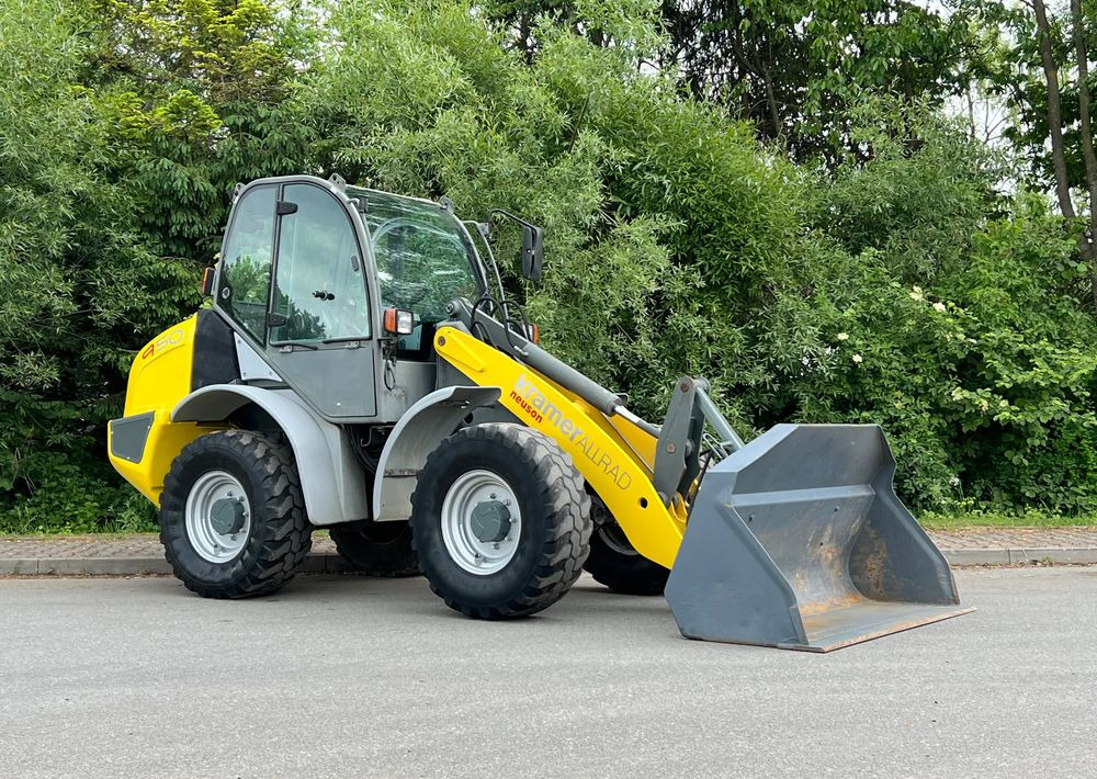 Kramer * Kramer Allrad Neuson 950 * Ładowarka * Sprowadzona * Bardzo Dobry Stan - Utovarivač točkaš: slika 1 Kramer * Kramer Allrad Neuson 950 * Ładowarka * Sprowadzona * Bardzo Dobry Stan - Utovarivač točkaš: slika 1