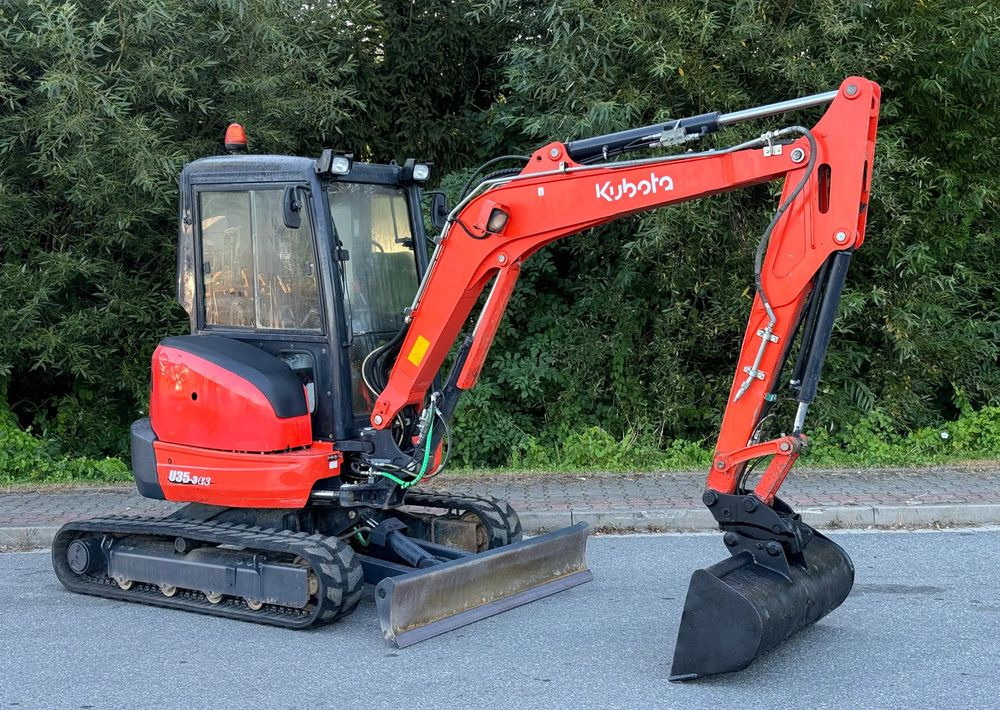 Kubota * Sprowadzona * Minikoparka * Kubota U 35-3&3 * 3.5 Ton * - Mini bager: slika 2 Kubota * Sprowadzona * Minikoparka * Kubota U 35-3&3 * 3.5 Ton * - Mini bager: slika 2