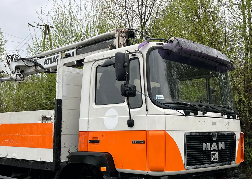 MAN 27-322 MAN 6x4 HDS ATLAS 140 - Kamion sa tovarnim sandukom, Kamion sa dizalicom: slika 2 MAN 27-322 MAN 6x4 HDS ATLAS 140 - Kamion sa tovarnim sandukom, Kamion sa dizalicom: slika 2