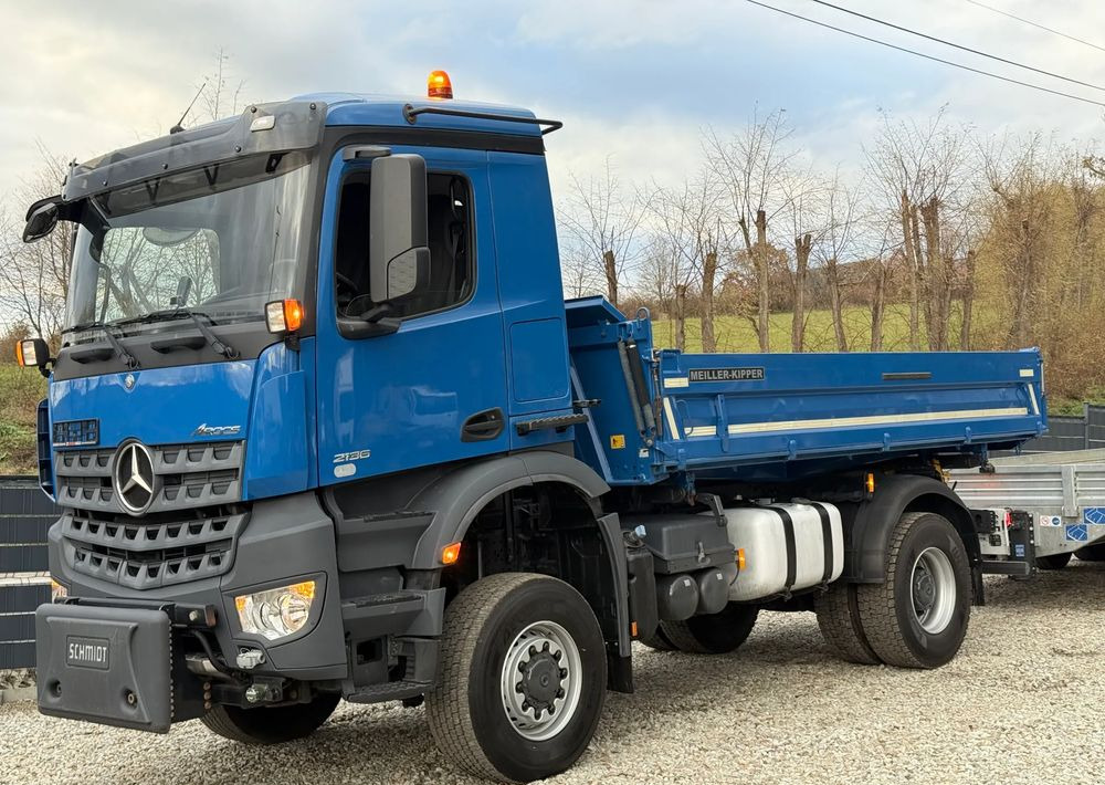 Mercedes-Benz * Arocs * 4X4 * JAK NOWY * Wywrotka Kiper Meiller+ Przyczepa * Zestaw Sprowadzony * 80.700 km Oryginalnie * Mercedes - Istovarivač: slika 3 Mercedes-Benz * Arocs * 4X4 * JAK NOWY * Wywrotka Kiper Meiller+ Przyczepa * Zestaw Sprowadzony * 80.700 km Oryginalnie * Mercedes - Istovarivač: slika 3