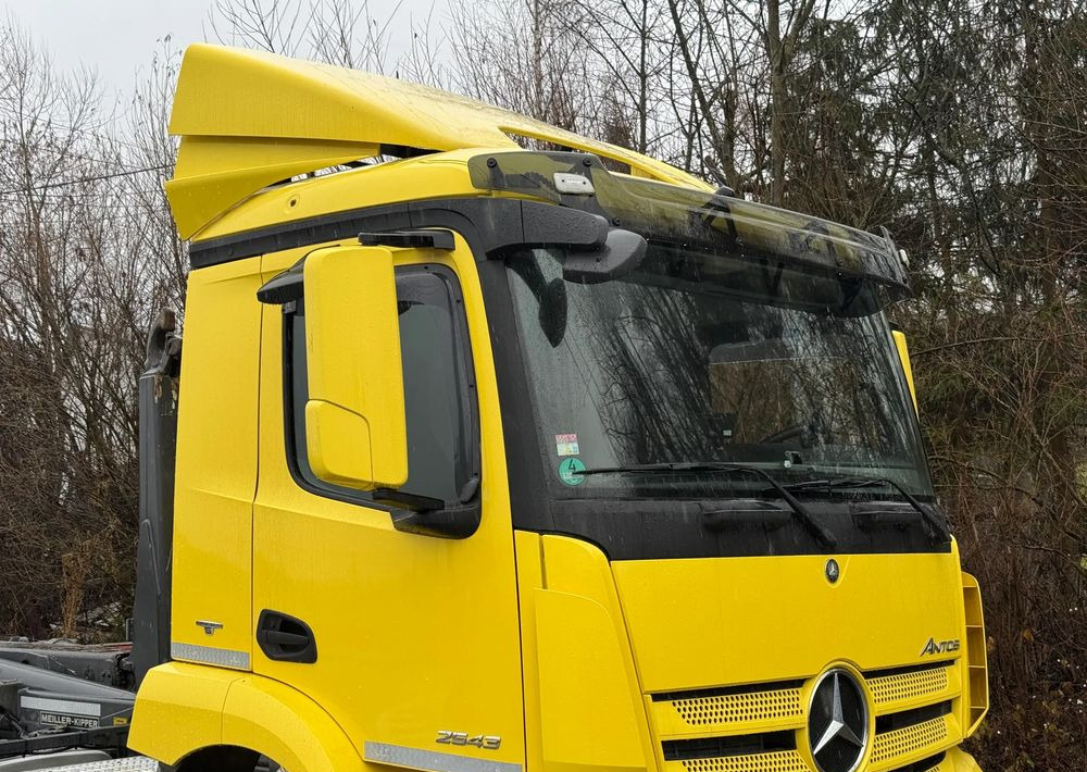 Mercedes-Benz * Hakowiec * Mercedes Antos 2543 * Sprowadzony * Stan Perfekcyjny - Kamion sa hidrauličnom kukom: slika 5 Mercedes-Benz * Hakowiec * Mercedes Antos 2543 * Sprowadzony * Stan Perfekcyjny - Kamion sa hidrauličnom kukom: slika 5
