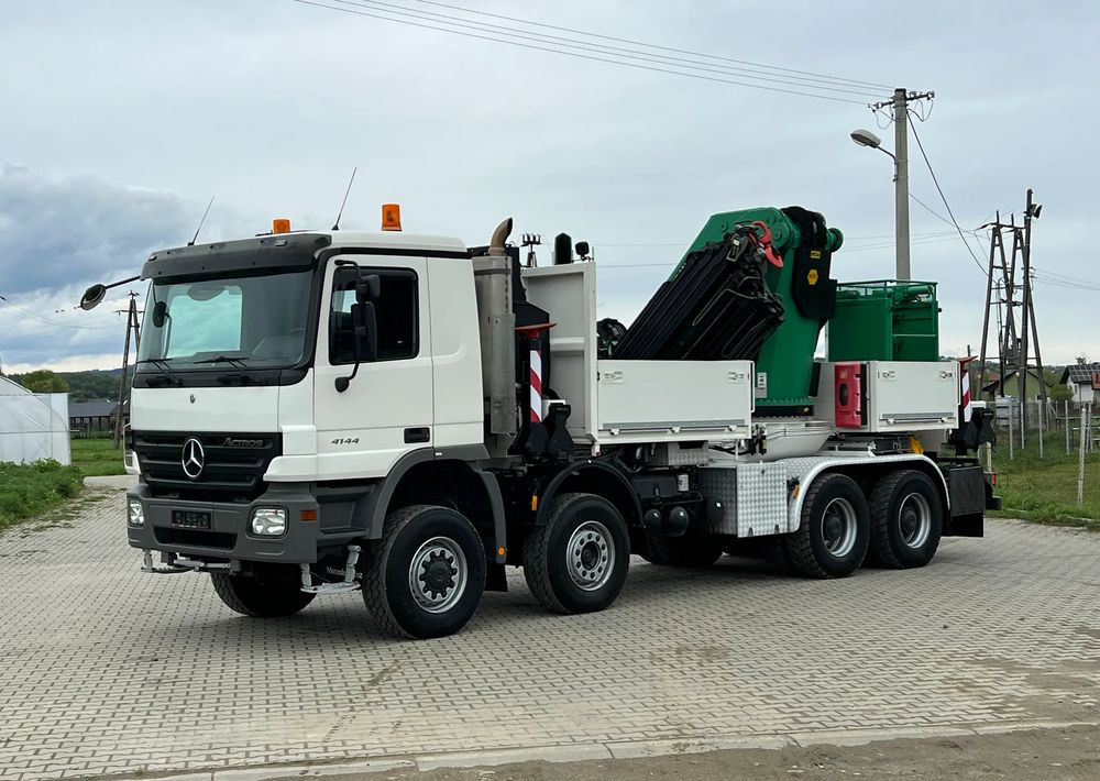 Mercedes-Benz * Mercedes 8x6 Actros 4144 * HDS Palfinger 150002 + FLY JIB PJ 170 * Dźwig * 40 TON * Wyciągarka * 35 Metrów * Kosz * - Kamion sa dizalicom: slika 2 Mercedes-Benz * Mercedes 8x6 Actros 4144 * HDS Palfinger 150002 + FLY JIB PJ 170 * Dźwig * 40 TON * Wyciągarka * 35 Metrów * Kosz * - Kamion sa dizalicom: slika 2