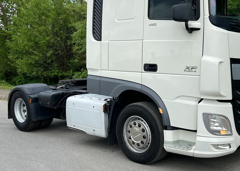 DAF *DAF XF 106 410 Euro 6 RETARDER KLIMA SPROWADZONY SUPER STAN CIĄGNIK SIODŁOWY - Tegljač: slika 5 DAF *DAF XF 106 410 Euro 6 RETARDER KLIMA SPROWADZONY SUPER STAN CIĄGNIK SIODŁOWY - Tegljač: slika 5