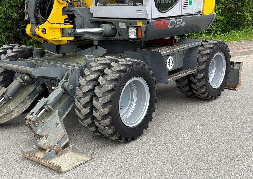 Wacker Neuson * Koparka Kołowa * Wacker Neuson 9503 * Rototilt * Bardzo Dobry Stan * - Bager točkaš: slika 5 Wacker Neuson * Koparka Kołowa * Wacker Neuson 9503 * Rototilt * Bardzo Dobry Stan * - Bager točkaš: slika 5
