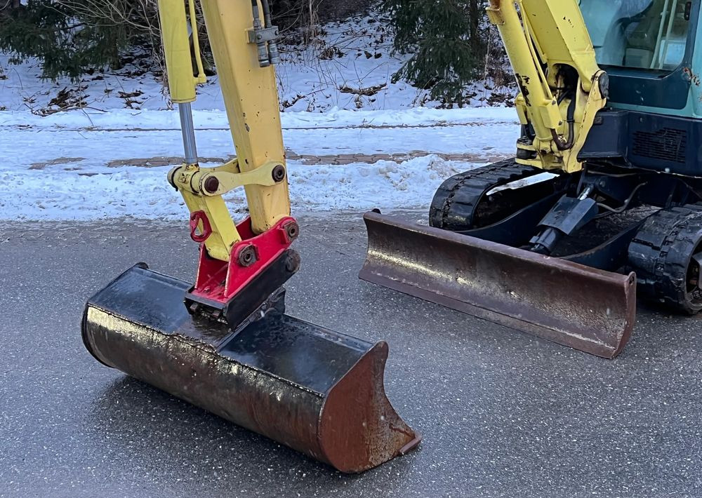 Yanmar * Minikoparka * Yanmar VIO 35 * Sprowadzona * - Mini bager: slika 2 Yanmar * Minikoparka * Yanmar VIO 35 * Sprowadzona * - Mini bager: slika 2