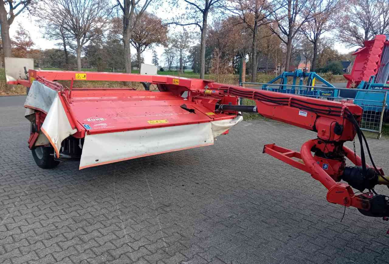Kuhn FC302G getrokken schijvenmaaier *Verkocht/sold* - Kosačica: slika 4 Kuhn FC302G getrokken schijvenmaaier *Verkocht/sold* - Kosačica: slika 4