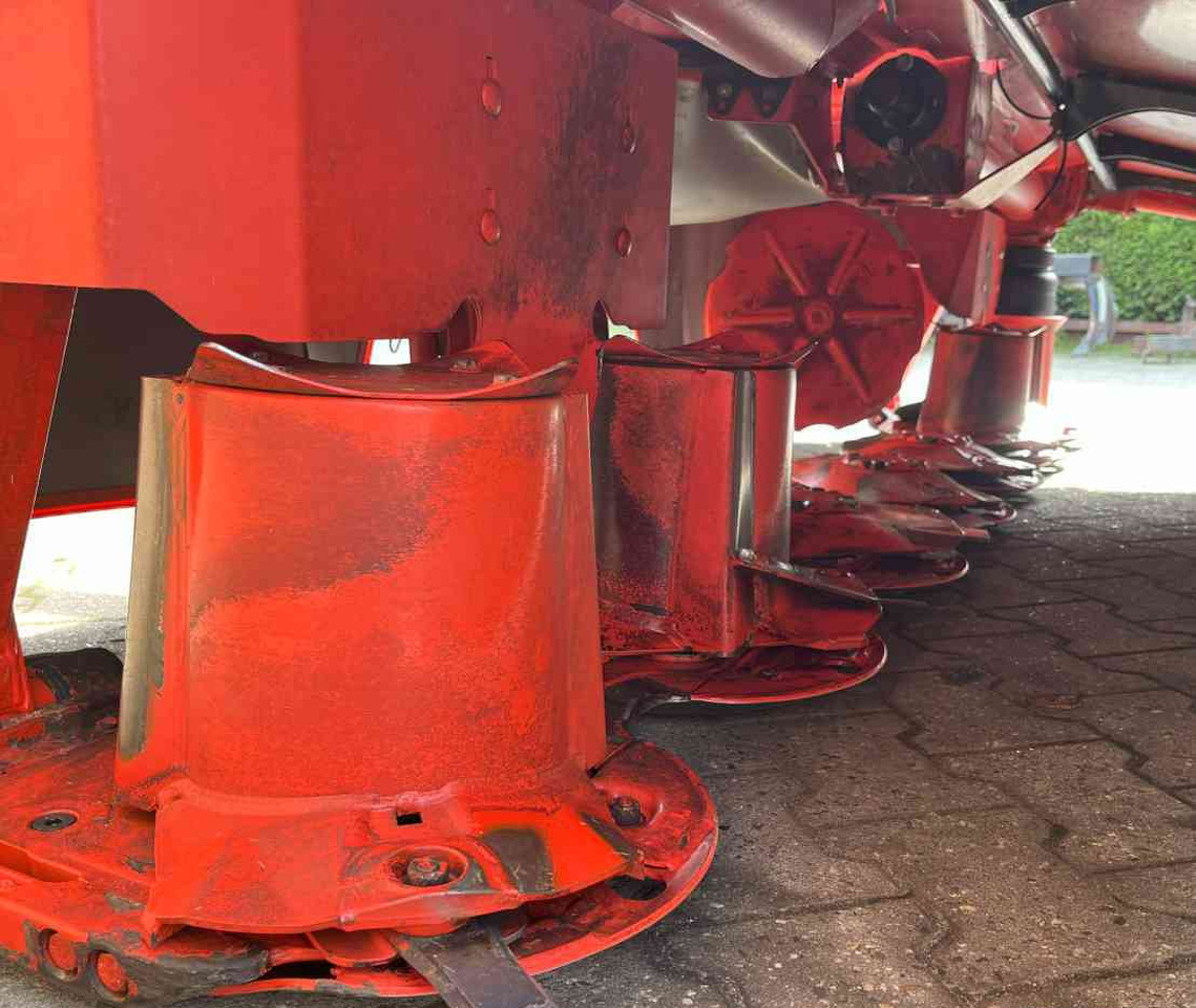 Kuhn GMD3123F-FF frontmaaier weidebouwmachines - Kosačica: slika 5 Kuhn GMD3123F-FF frontmaaier weidebouwmachines - Kosačica: slika 5