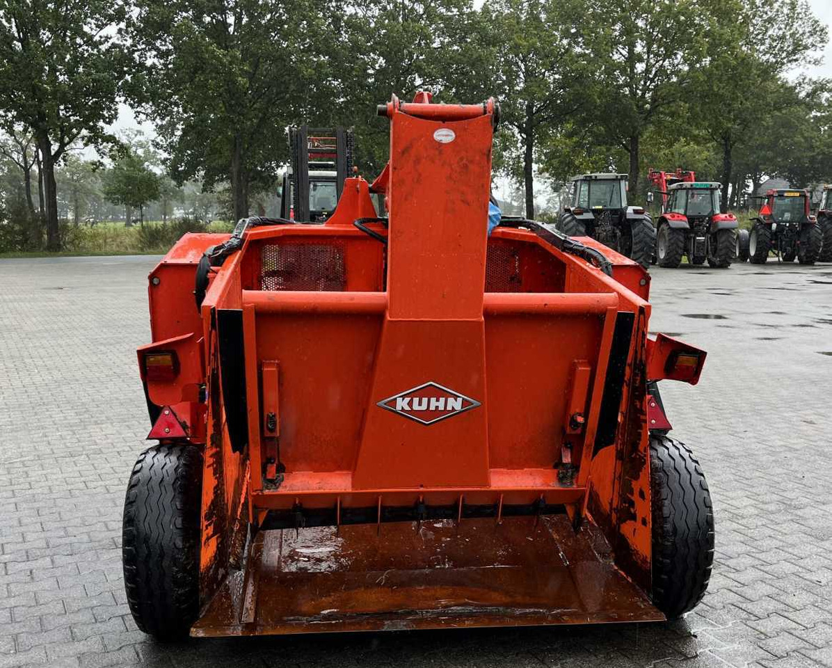Oprema za silose Kuhn Polycrock 3850 voermachines: slika 6
