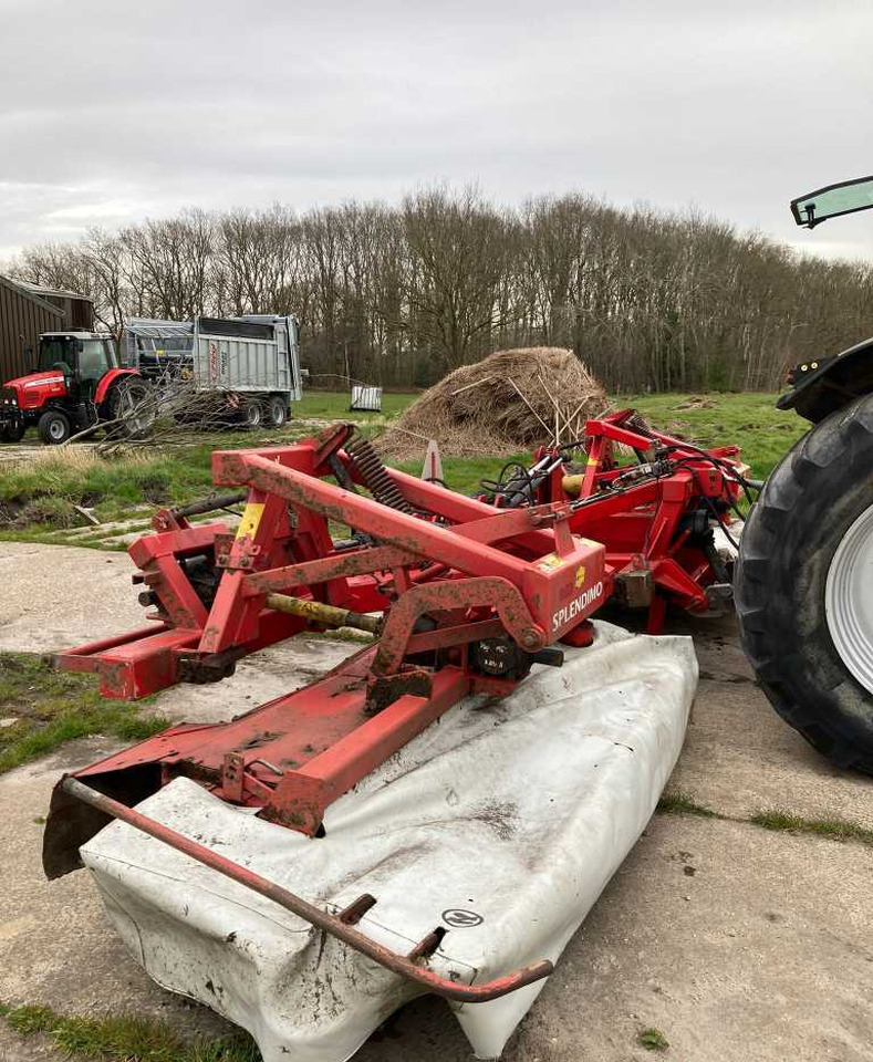 Lely Triplo 801 vlindermaaier, triplomaaier weidemachines - Kosačica: slika 4 Lely Triplo 801 vlindermaaier, triplomaaier weidemachines - Kosačica: slika 4