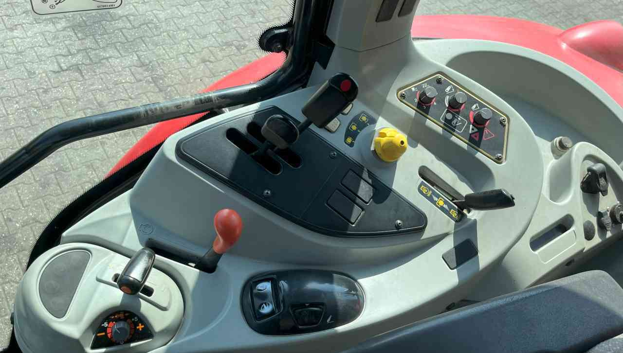 Traktor Massey Ferguson 5455 Tier-2 Dyna-4 Tractoren: slika 6