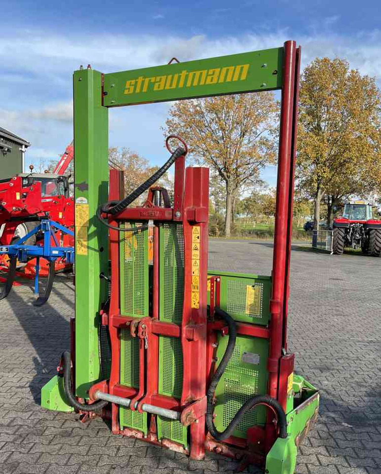 Strautmann Hydrofox HQ plus 2800 Kuilsnijder voermachines - Oprema za silose: slika 3 Strautmann Hydrofox HQ plus 2800 Kuilsnijder voermachines - Oprema za silose: slika 3