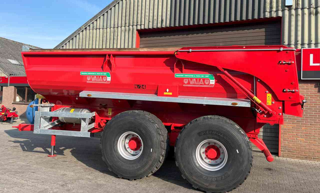Vaia N/24 Kipper, dumper, zandkipper, gronddumper, landbouwtransport - Traktorska prikolica za farmu/ Kiper: slika 3 Vaia N/24 Kipper, dumper, zandkipper, gronddumper, landbouwtransport - Traktorska prikolica za farmu/ Kiper: slika 3
