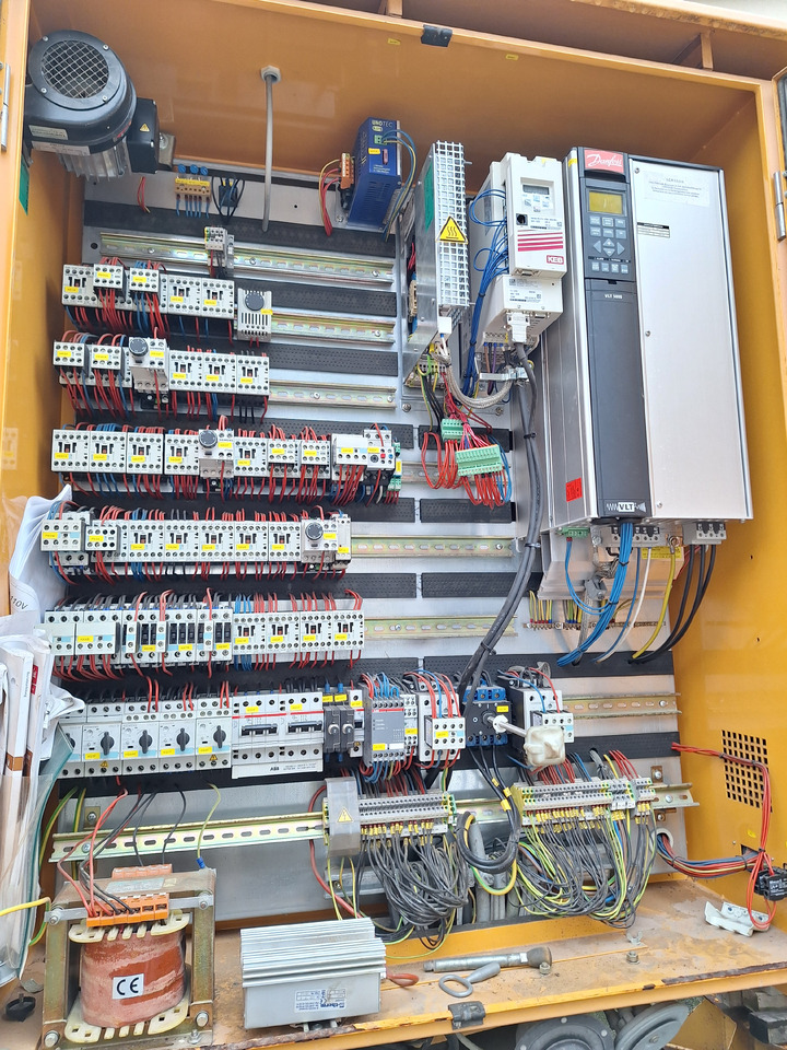 Liebherr 26H - Brzomontažna dizalica: slika 4 Liebherr 26H - Brzomontažna dizalica: slika 4