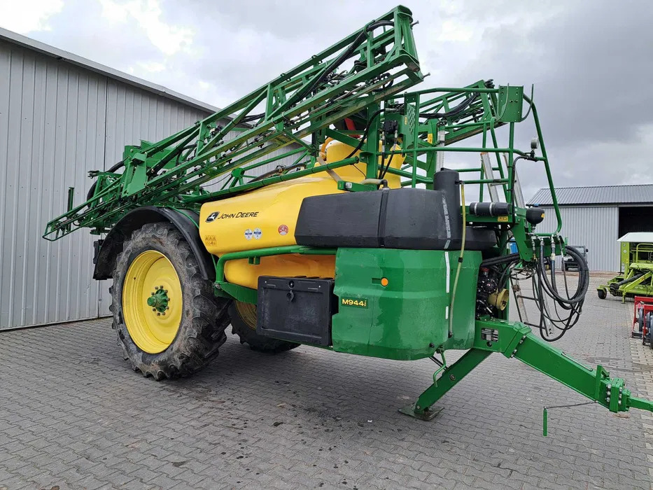 John Deere M944I - Vučena prskalica: slika 4 John Deere M944I - Vučena prskalica: slika 4