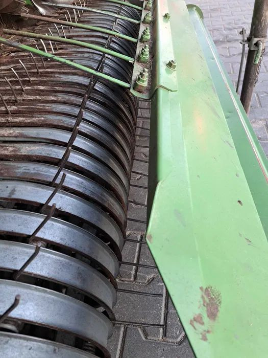 Krone 1250 Round Pack - Balirka za okrugle bale: slika 3 Krone 1250 Round Pack - Balirka za okrugle bale: slika 3