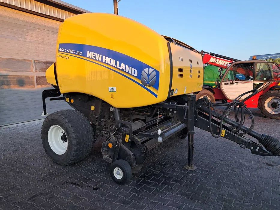 New Holland ROLL-BELT 150 cropcutter - Balirka za okrugle bale: slika 1 New Holland ROLL-BELT 150 cropcutter - Balirka za okrugle bale: slika 1