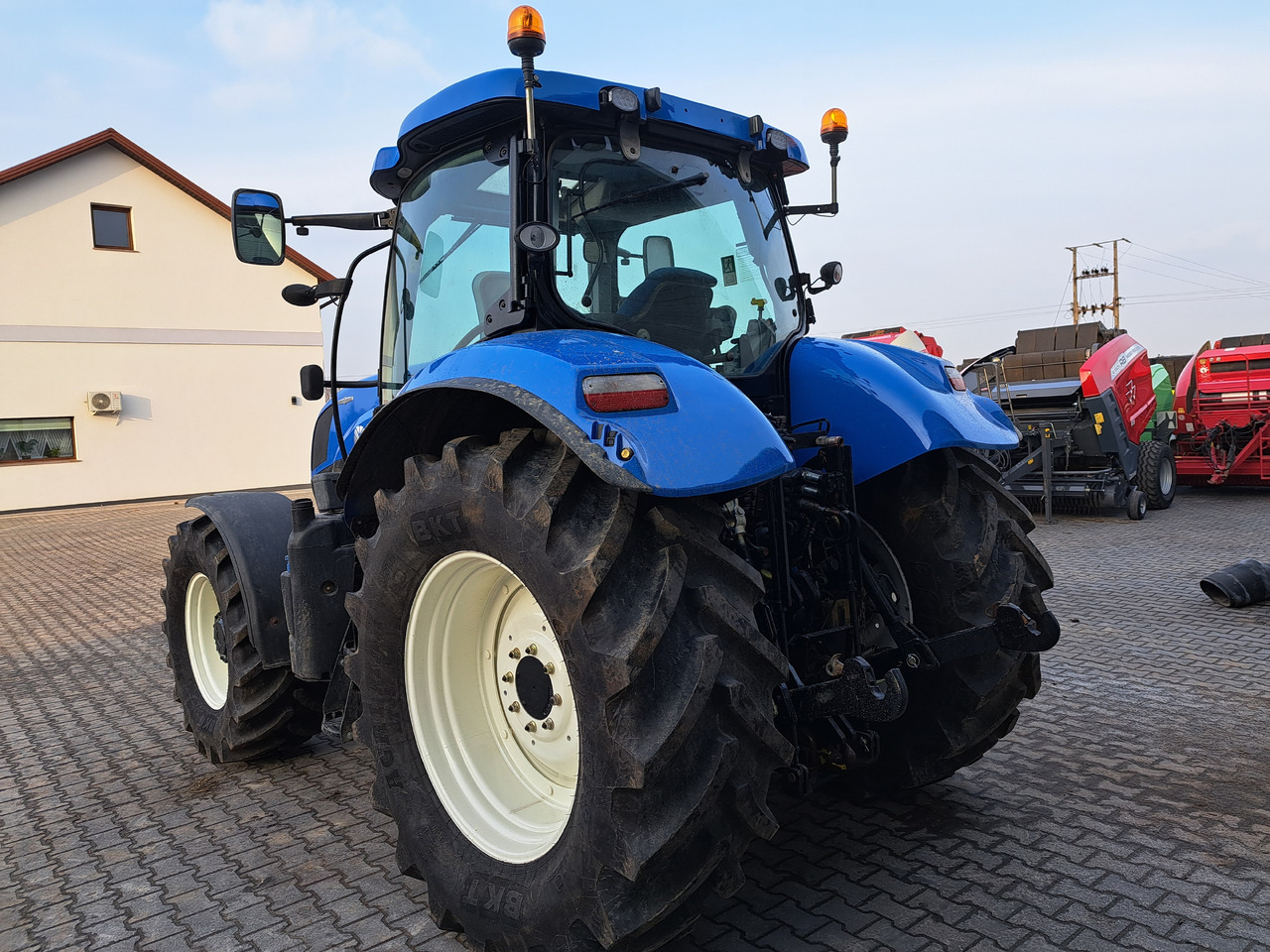 New Holland T7 170 - Traktor: slika 4 New Holland T7 170 - Traktor: slika 4