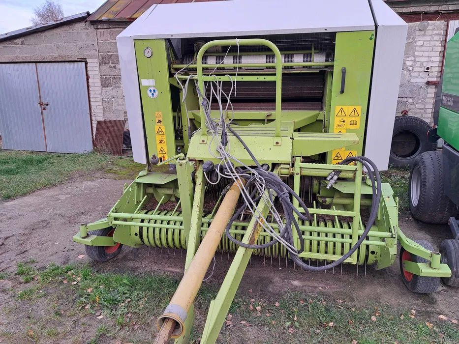 PRASA ROLUJĄCA CLAAS 255 RC - Balirka za okrugle bale: slika 5 PRASA ROLUJĄCA CLAAS 255 RC - Balirka za okrugle bale: slika 5