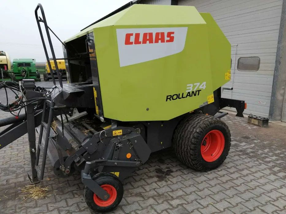 Prasa rolująca Claas Rollant 374 - Balirka za okrugle bale: slika 1 Prasa rolująca Claas Rollant 374 - Balirka za okrugle bale: slika 1