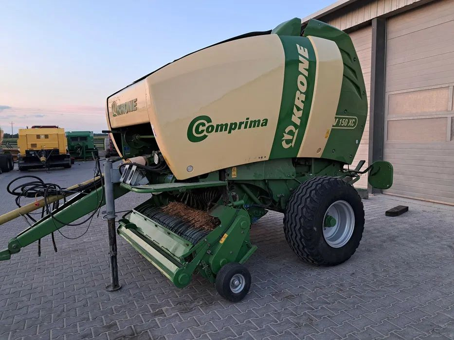 Prasa rolująca Krone Comprima 150XC - Balirka za okrugle bale: slika 4 Prasa rolująca Krone Comprima 150XC - Balirka za okrugle bale: slika 4