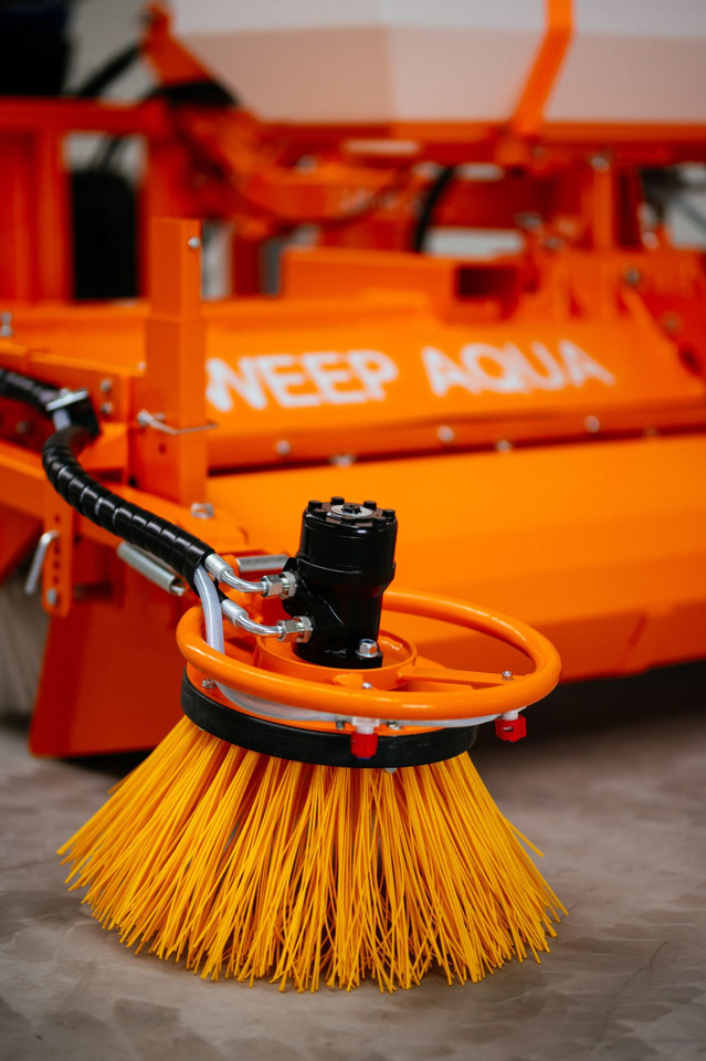 Zamiatarka Sweep - Metle za Traktor: slika 2 Zamiatarka Sweep - Metle za Traktor: slika 2