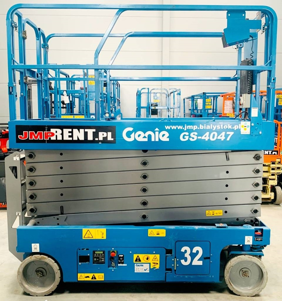 Genie GS 4047 - Lift u obliku makaza: slika 1 Genie GS 4047 - Lift u obliku makaza: slika 1