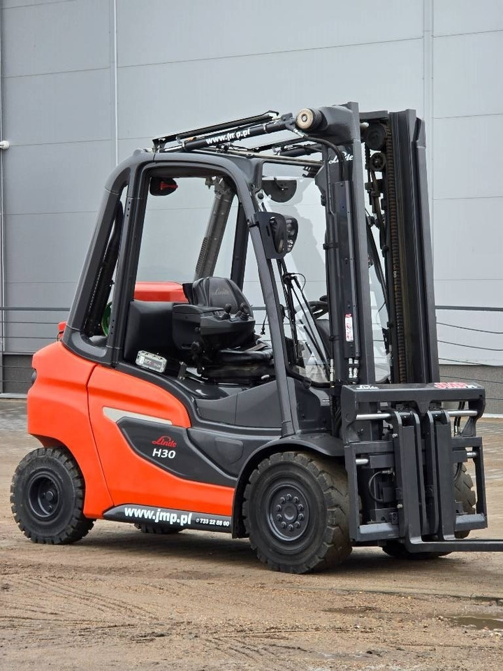 Linde H30T-01 - Gasni viljuškar: slika 4 Linde H30T-01 - Gasni viljuškar: slika 4