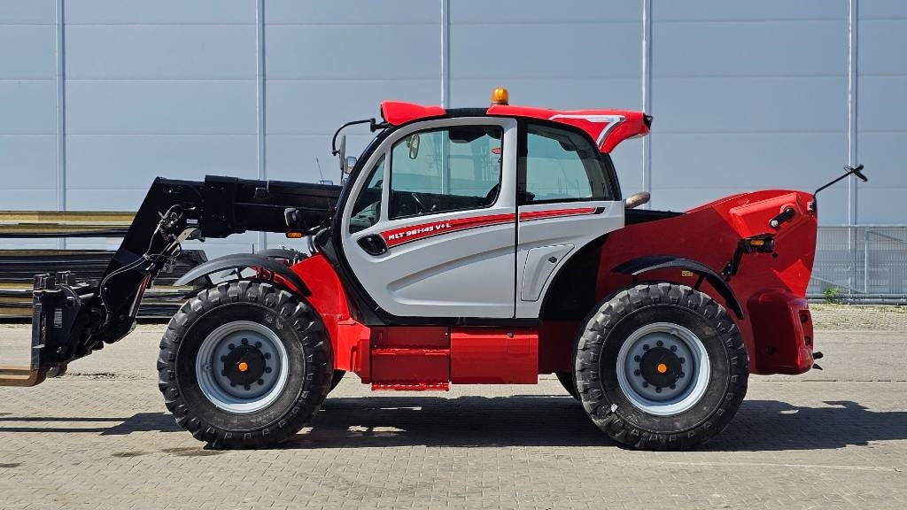 Manitou MLT 961 145 V + L JD ST4 S1 ELITE - Teleskopski upravljač: slika 5 Manitou MLT 961 145 V + L JD ST4 S1 ELITE - Teleskopski upravljač: slika 5