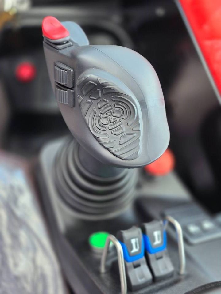 Teleskopski upravljač novi Manitou MT 1840A 100D 2025 PLATFORM PREDISPOSITION: slika 12 Teleskopski upravljač novi Manitou MT 1840A 100D 2025 PLATFORM PREDISPOSITION: slika 12