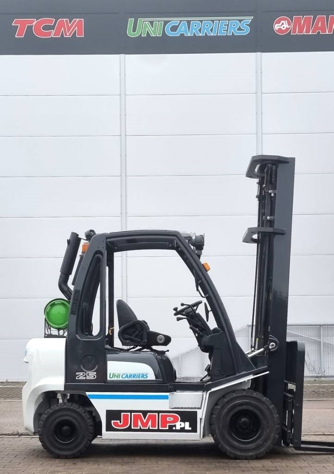 UniCarriers U1D2A25LQ DX25 - Gasni viljuškar: slika 4 UniCarriers U1D2A25LQ DX25 - Gasni viljuškar: slika 4