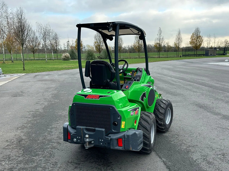 Avant 635i mini-shovel - Kompaktni utovarivač guseničar: slika 4 Avant 635i mini-shovel - Kompaktni utovarivač guseničar: slika 4