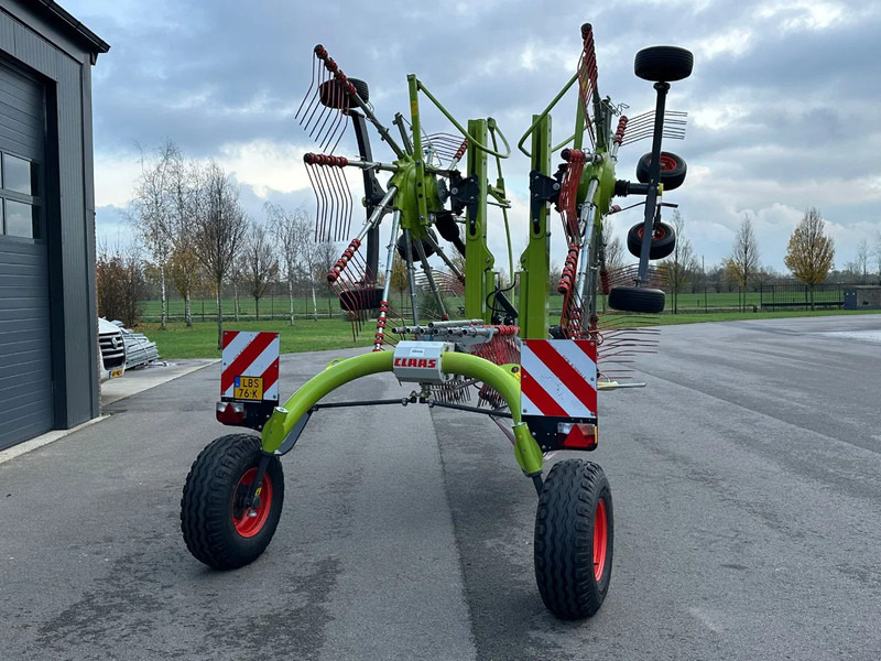 Claas Liner 2700 - Prevrtač/ Grabuljač: slika 4 Claas Liner 2700 - Prevrtač/ Grabuljač: slika 4