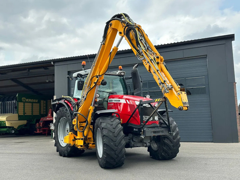 Massey Ferguson 6713S Dyna 6 - Traktor: slika 1 Massey Ferguson 6713S Dyna 6 - Traktor: slika 1