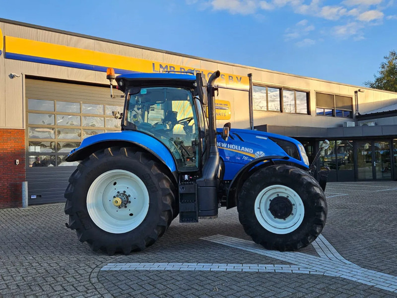 New Holland T6.175 Dynamic command - Traktor: slika 2 New Holland T6.175 Dynamic command - Traktor: slika 2