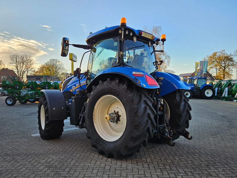 New Holland T6.175 Dynamic command - Traktor: slika 4 New Holland T6.175 Dynamic command - Traktor: slika 4