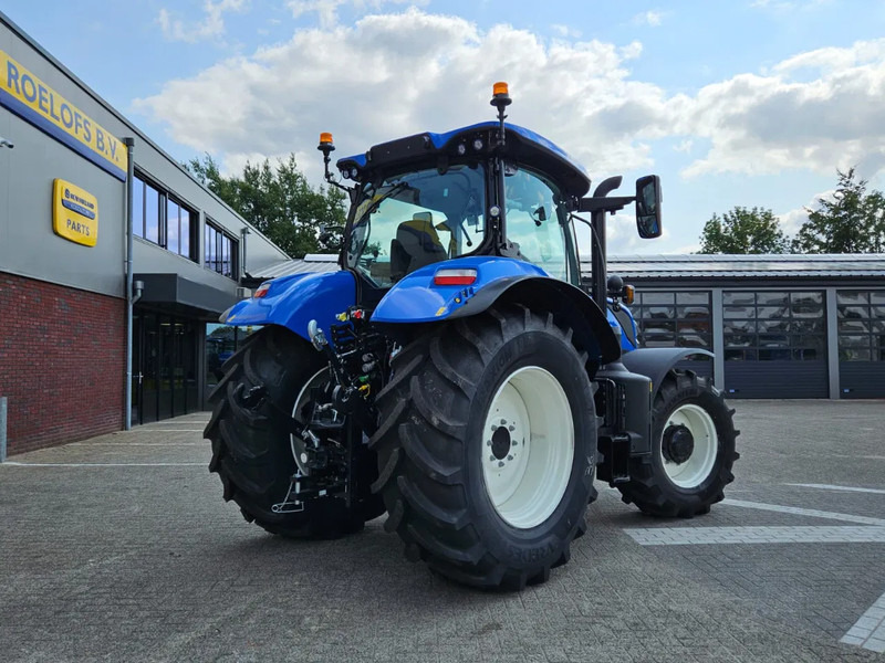 New Holland T7.210 Range command 50 km/h - Traktor: slika 3 New Holland T7.210 Range command 50 km/h - Traktor: slika 3