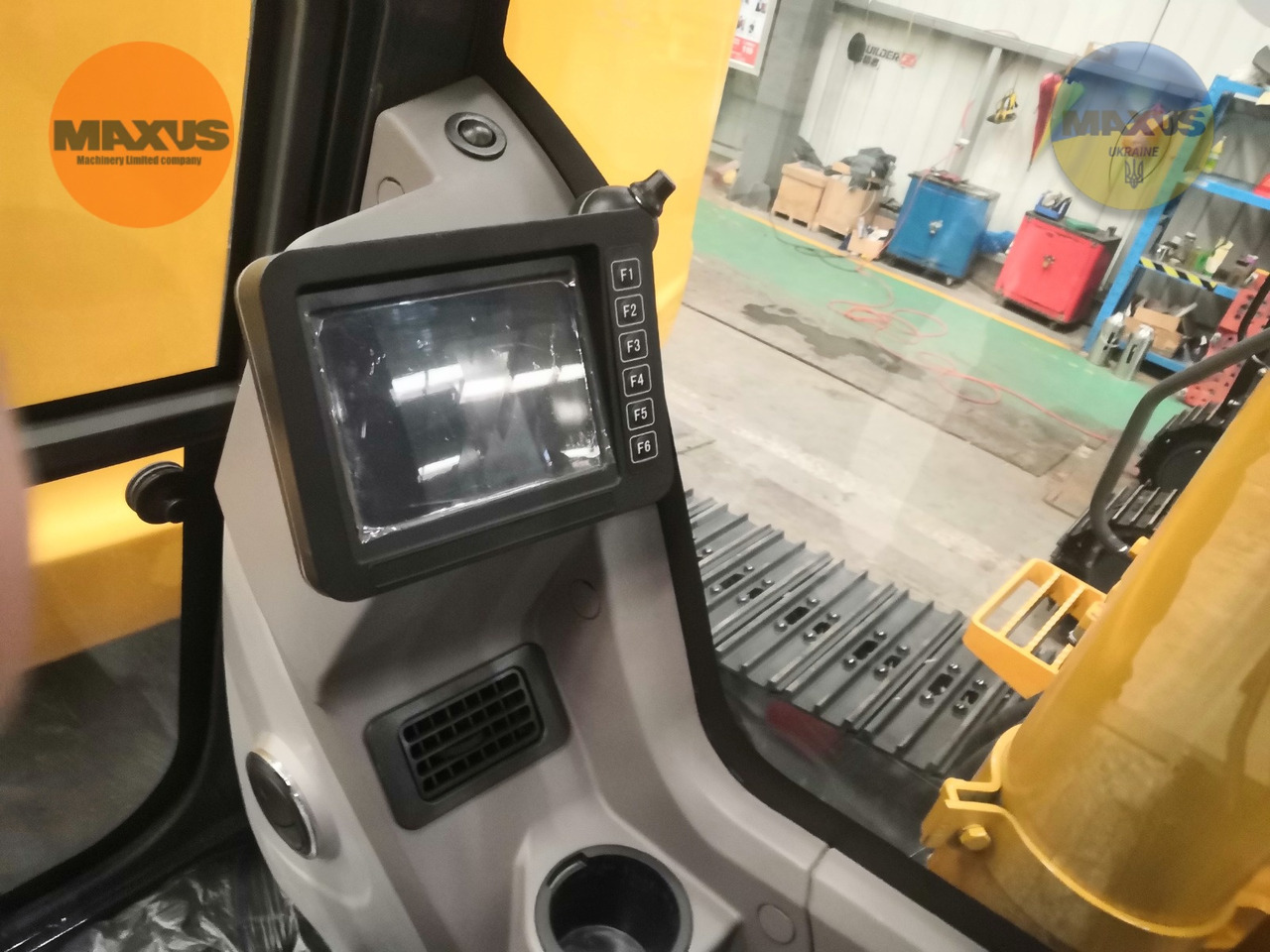Maxus Excavator pe șenile Maxus M-130 - Bager guseničar: slika 3 Maxus Excavator pe șenile Maxus M-130 - Bager guseničar: slika 3