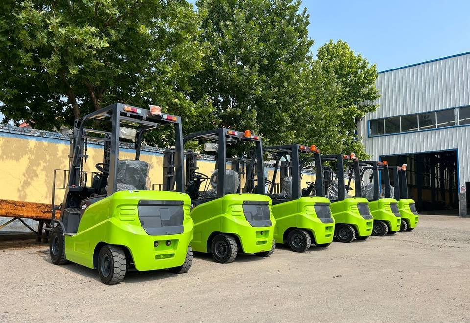 NEW MAXUS 2500 kg Electric Forklift Warranty up to 10 YEARS НОВИЙ Електричний MAXUS Візок для вантажів 2500 кг Гарантія до 10 РОКІВ NOWY Elektryczny MAXUS widłowy 2500 kg Gwarancja do 10 LAT - Električni viljuškar: slika 5 NEW MAXUS 2500 kg Electric Forklift Warranty up to 10 YEARS НОВИЙ Електричний MAXUS Візок для вантажів 2500 кг Гарантія до 10 РОКІВ NOWY Elektryczny MAXUS widłowy 2500 kg Gwarancja do 10 LAT - Električni viljuškar: slika 5