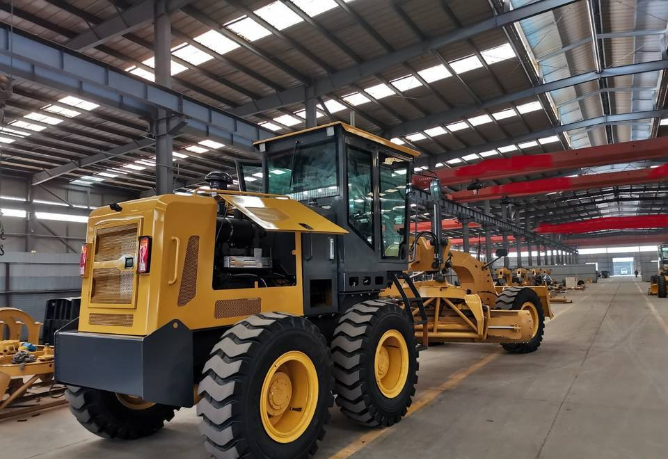 NEW MAXUS Cummins Road Grader Warranty up to 10 Years НОВА дорожня рівнялка MAXUS Cummins Гарантія до 10 Років NOWA równiarka drogowa MAXUS Cummins Gwarancja do 10 LAT - Grejder: slika 3 NEW MAXUS Cummins Road Grader Warranty up to 10 Years НОВА дорожня рівнялка MAXUS Cummins Гарантія до 10 Років NOWA równiarka drogowa MAXUS Cummins Gwarancja do 10 LAT - Grejder: slika 3