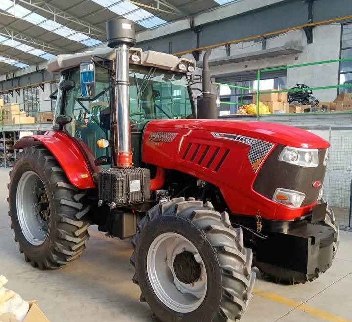 NEW Tractor 180 HP 4x4 MAXUS Warranty up to 10 Years НОВИЙ Трактор 180 К.с. 4x4 MAXUS Гарантія до 10 Років NOWY Ciągnik 180 KM 4x4 MAXUS Gwarancja do 10 LAT - Traktor: slika 2 NEW Tractor 180 HP 4x4 MAXUS Warranty up to 10 Years НОВИЙ Трактор 180 К.с. 4x4 MAXUS Гарантія до 10 Років NOWY Ciągnik 180 KM 4x4 MAXUS Gwarancja do 10 LAT - Traktor: slika 2
