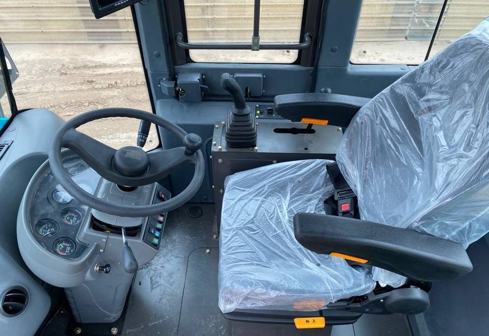NEW Wheel Loader MAXUS 10 Tons Warranty up to 10 YEARS НОВИЙ Колісний навантажувач MAXUS 10 тонн Гарантія до 10 РОКІВ - Utovarivač točkaš: slika 4 NEW Wheel Loader MAXUS 10 Tons Warranty up to 10 YEARS НОВИЙ Колісний навантажувач MAXUS 10 тонн Гарантія до 10 РОКІВ - Utovarivač točkaš: slika 4