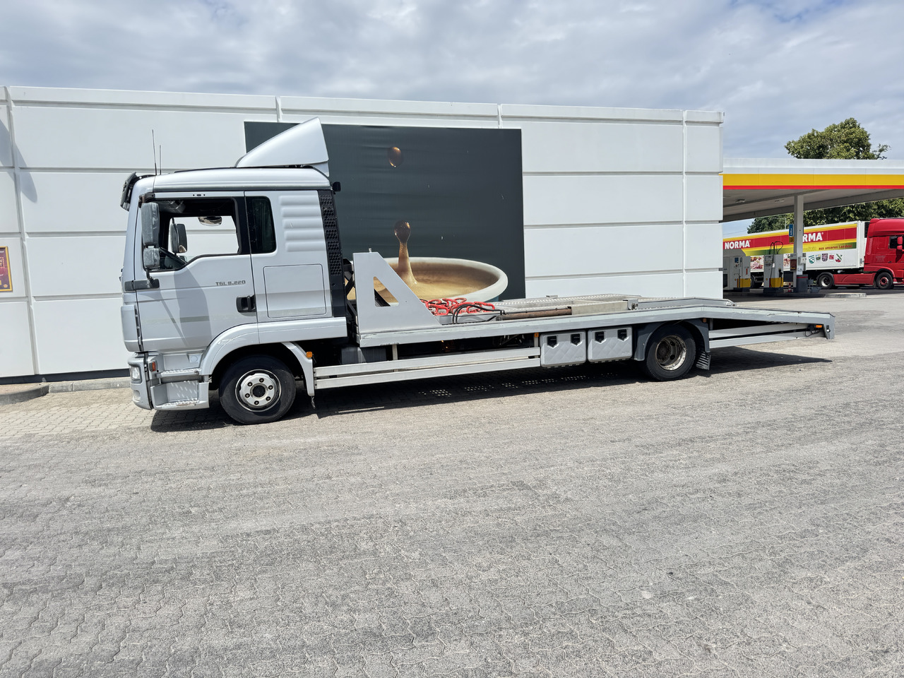 MAN TGL 8.220 BL 8.220 - Kamion za prevoz automobila: slika 5 MAN TGL 8.220 BL 8.220 - Kamion za prevoz automobila: slika 5