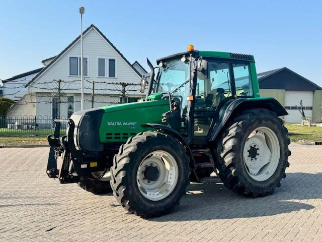 Valtra 6650 Hitech, FH+PTO, 8265 uur! - Traktor: slika 1 Valtra 6650 Hitech, FH+PTO, 8265 uur! - Traktor: slika 1