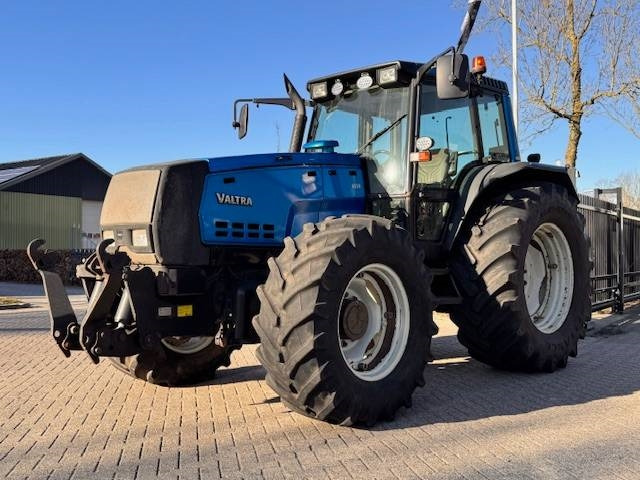Valtra 8550 Hitech! - Traktor: slika 1 Valtra 8550 Hitech! - Traktor: slika 1